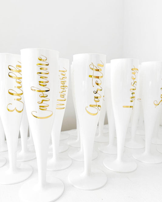 PERSONALISED PLASTIC CHAMPAGNE FLUTES